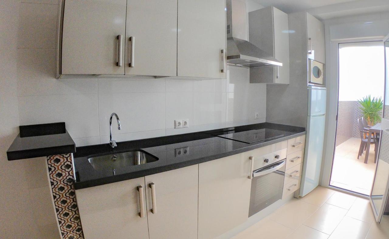 Noria Is A Comfortable Apartment With Patio And Large Terrace In Conil Conil De La Frontera Eksteriør billede