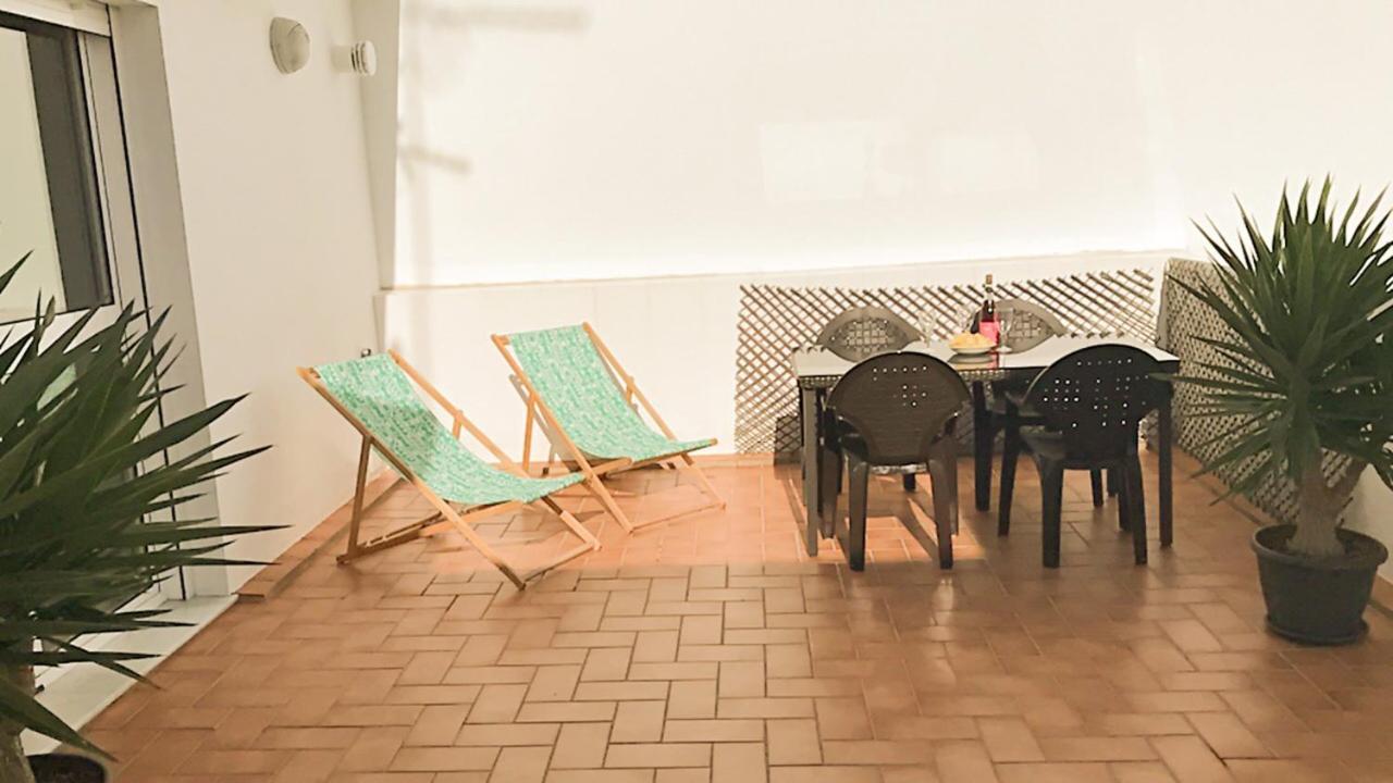 Noria Is A Comfortable Apartment With Patio And Large Terrace In Conil Conil De La Frontera Eksteriør billede